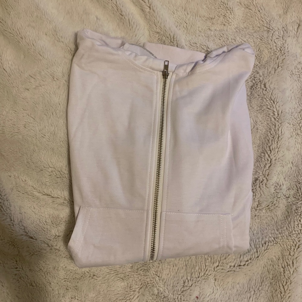 White cropped zip-up hoodie